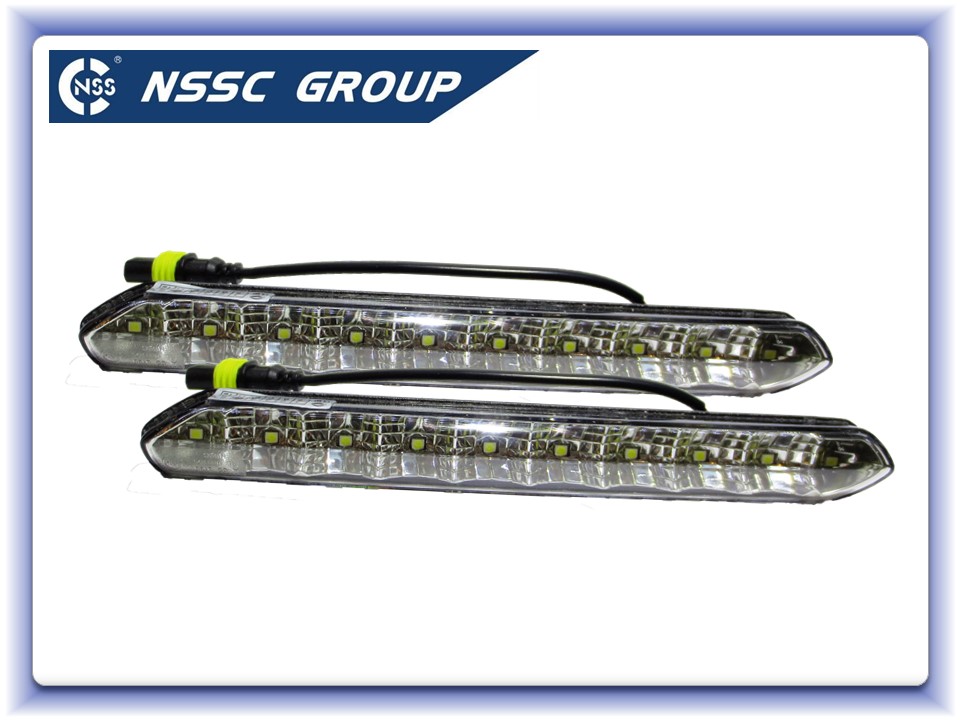 Denní svícení DRL 810- 12-24V