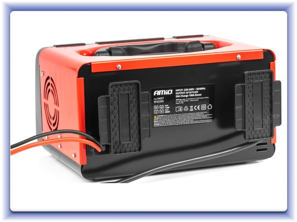 Nabíječka digitální se startovací funkcí 20A 6V / 12V