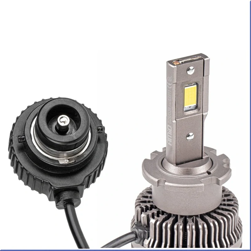 Prémiové LED žárovky D2S/D2R (8600 lm) s CANBUS + Sada 4 utěrek ZDARMA